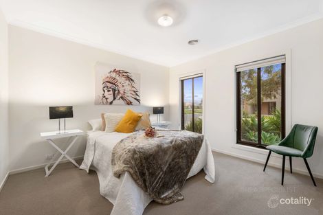 Property photo of 19 Tamworth Grove Point Cook VIC 3030