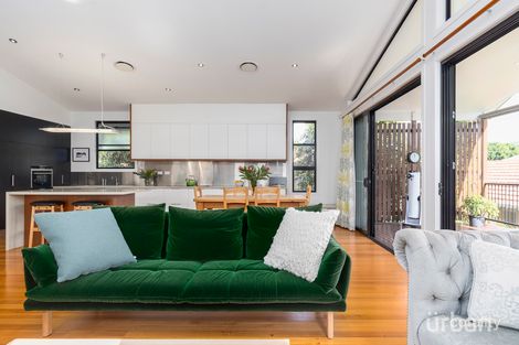 Property photo of 19 Morgan Terrace Bardon QLD 4065