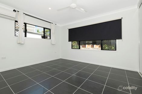 Property photo of 17 Seaward Crescent Pallarenda QLD 4810