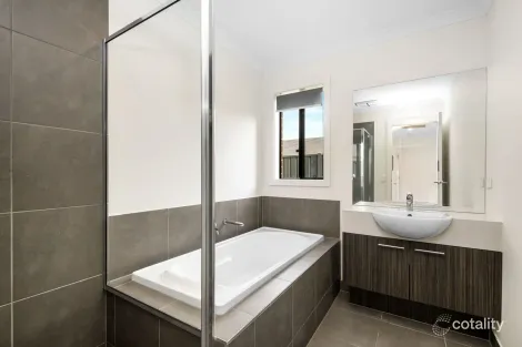 Property photo of 9 Expedition Way Corio VIC 3214