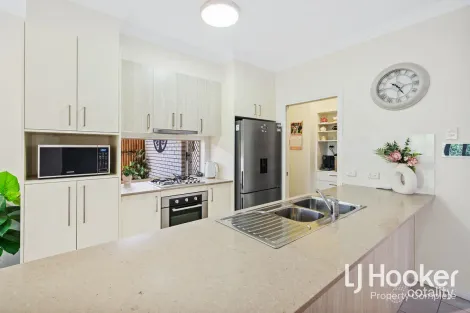 Property photo of 53 Combs Street Yarrabilba QLD 4207