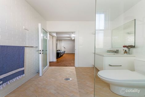 1/128 Cathedral St, Woolloomooloo, NSW 2011