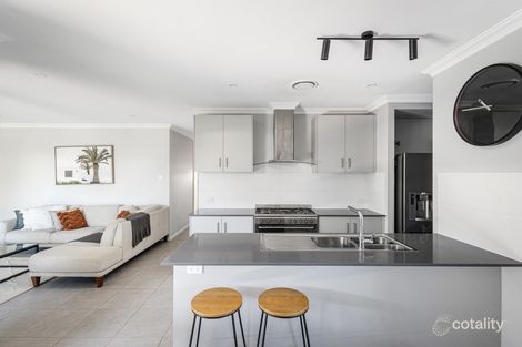 Property photo of 8 Abbott Street Spring Farm NSW 2570