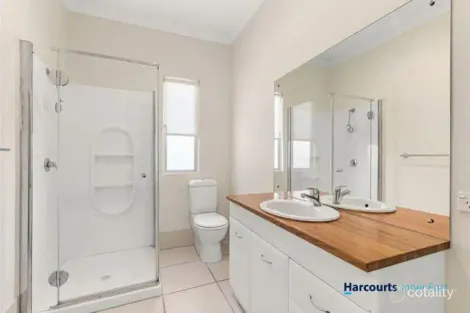 Property photo of 51 Gatling Road Cannon Hill QLD 4170