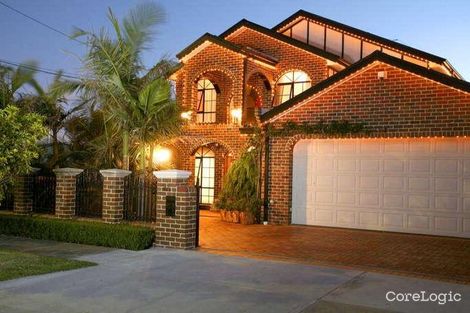 21 Laura Gr, Avondale Heights, VIC 3034