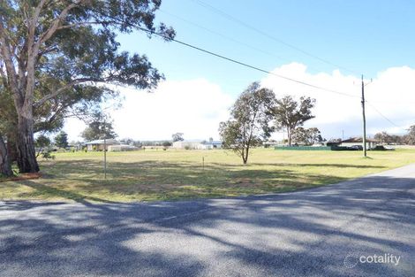 10 Howell St, Illabo, NSW 2590