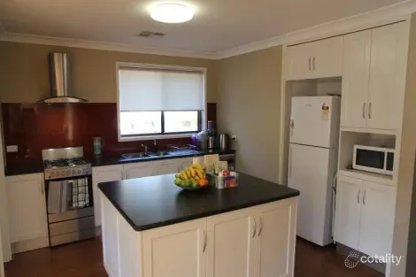 Property photo of 17 Sabre Crescent Holsworthy NSW 2173