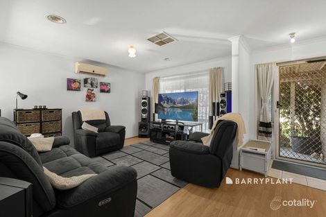 Property photo of 7 Elcan Avenue Cranbourne West VIC 3977