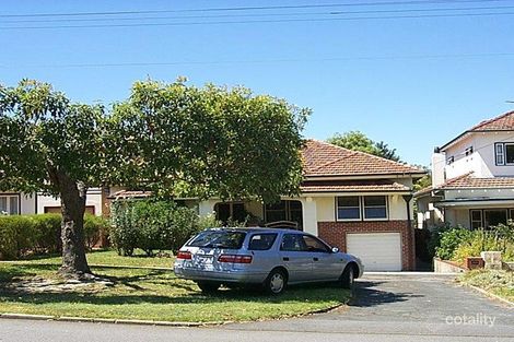 32 Elstree Ave, Menora, WA 6050