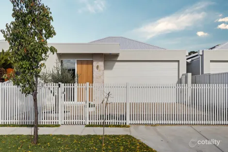 4 OMAR AVE, WARRADALE, SA 5046