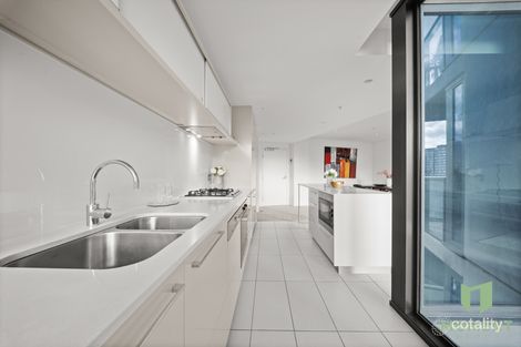 Property photo of 2203/1 Point Park Crescent Docklands VIC 3008