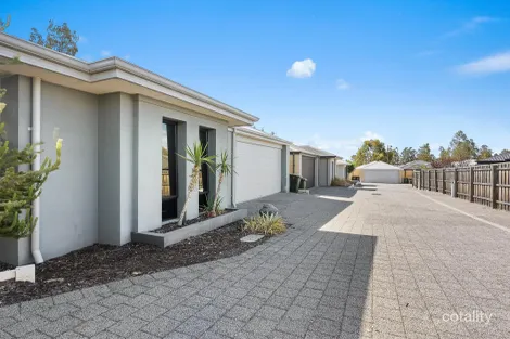 Property photo of 3/4 Brewster Circuit Ellenbrook WA 6069