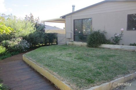 Property photo of 3 Jarril Place Koongamia WA 6056