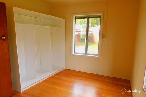 Property photo of 60 Emu Parade Jacana VIC 3047
