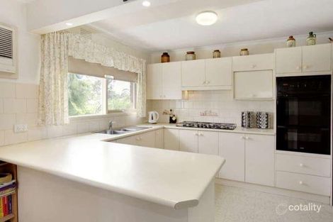 Property photo of 117 Strada Crescent Wheelers Hill VIC 3150