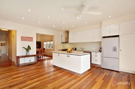 Property photo of 43 Kambrook Road Caulfield North VIC 3161