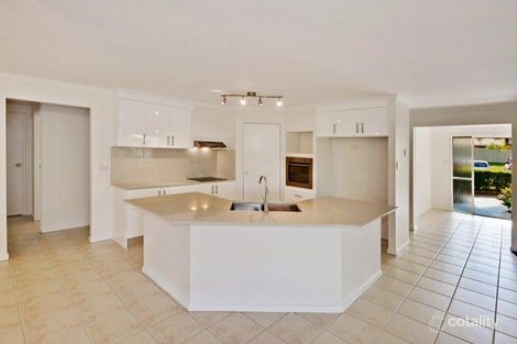 Property photo of 18 Sorbonne Close Sippy Downs QLD 4556