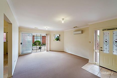 Property photo of 2/24 Orvieto Street Coburg North VIC 3058