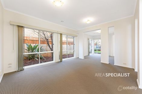 Property photo of 31 Marinique Drive Aspendale Gardens VIC 3195