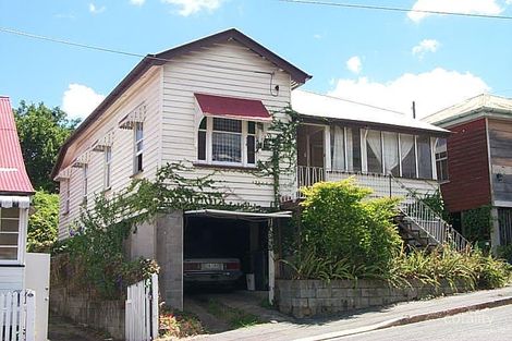 27 Cricket St, Petrie Terrace, QLD 4000