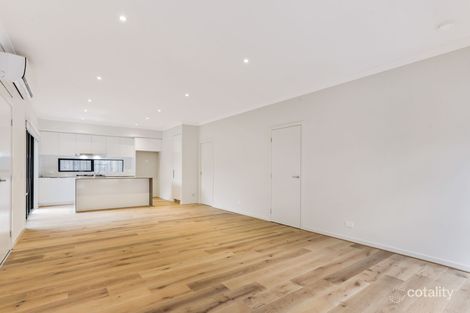 Property photo of 6 Floss Court Keysborough VIC 3173