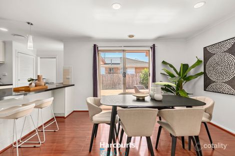 Property photo of 120 Prince Of Wales Avenue Mill Park VIC 3082