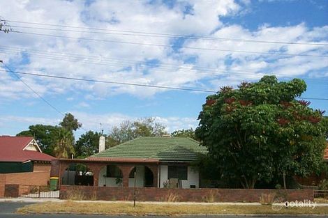 28 Winnacott St, Willagee, WA 6156