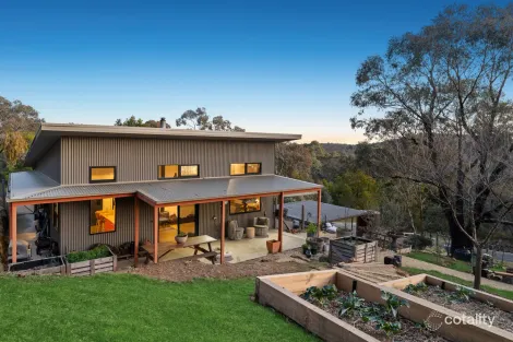 290 Golden Point Rd, Golden Point, VIC 3451