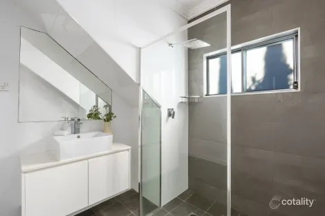 Property photo of 5/1 Grove Avenue Narwee NSW 2209