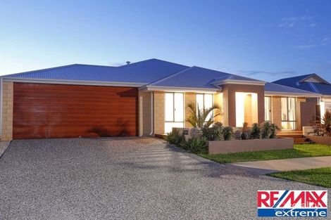 Property photo of 33 Farnham Pass Alkimos WA 6038