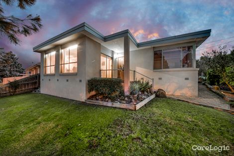 Property photo of 2 Aldridge Street Endeavour Hills VIC 3802