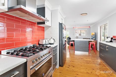 Property photo of 4 Robert Street Kanahooka NSW 2530