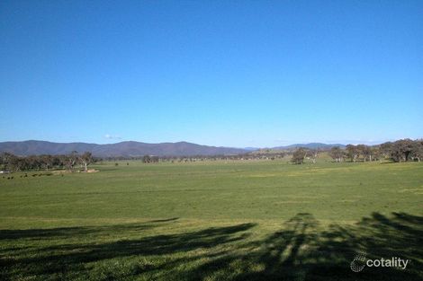 3750 Snow Rd, Whorouly East, VIC 3735