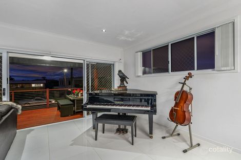 Property photo of 71 Mons Road Carina Heights QLD 4152