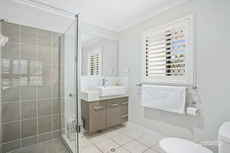 Property photo of 27 Macleay Circuit Upper Coomera QLD 4209