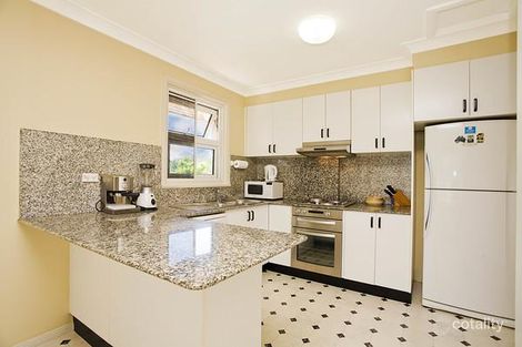 Property photo of 6 Tamarix Crescent Banksia NSW 2216