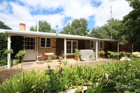 Property photo of 11 King Street Auburn SA 5451