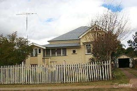 30 Charles St, Newtown, QLD 4350