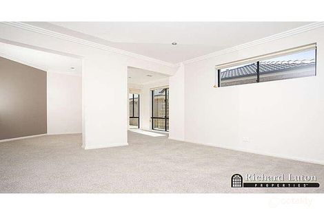 Property photo of 20 Tsoulias Street Gungahlin ACT 2912