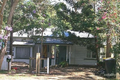 17 Fawkner St, Chapel Hill, QLD 4069