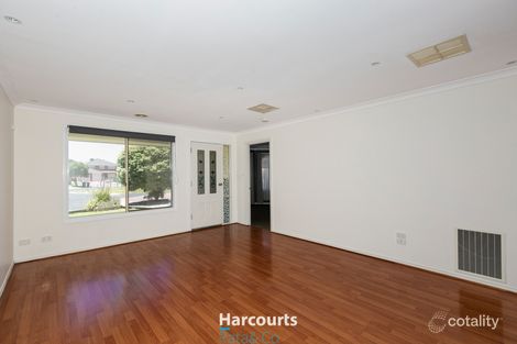 Property photo of 4 Nectar Mews Mill Park VIC 3082