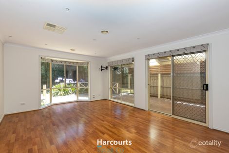 Property photo of 4 Nectar Mews Mill Park VIC 3082