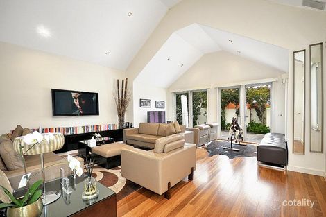 Property photo of 31 Elder Parade Essendon VIC 3040