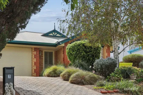 7 Agnes Gillespie Dr, Hayborough, SA 5211