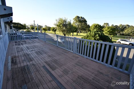 Property photo of 398 Quay Street Depot Hill QLD 4700