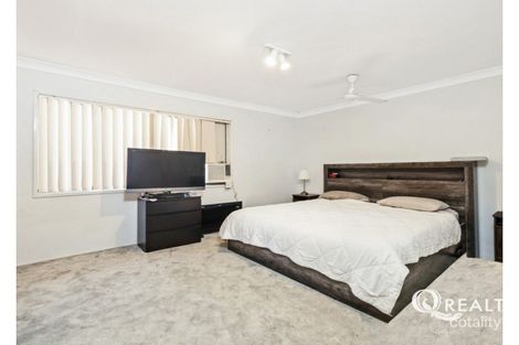 Property photo of 15 Stavewood Street Algester QLD 4115