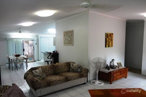 Property photo of 2/23 Rabaul Street Trinity Beach QLD 4879