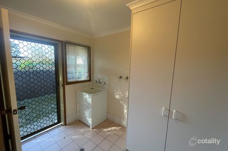 Property photo of 2/493 Parnall Street Lavington NSW 2641