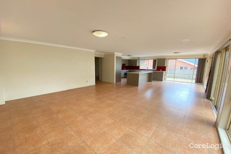 Property photo of 19 Lasseter Avenue Chifley NSW 2036