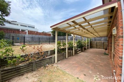 Property photo of 19 Lasseter Avenue Chifley NSW 2036